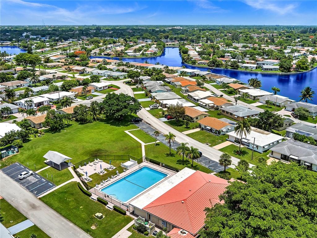Mainlands Of Tamarac Lake - Residential