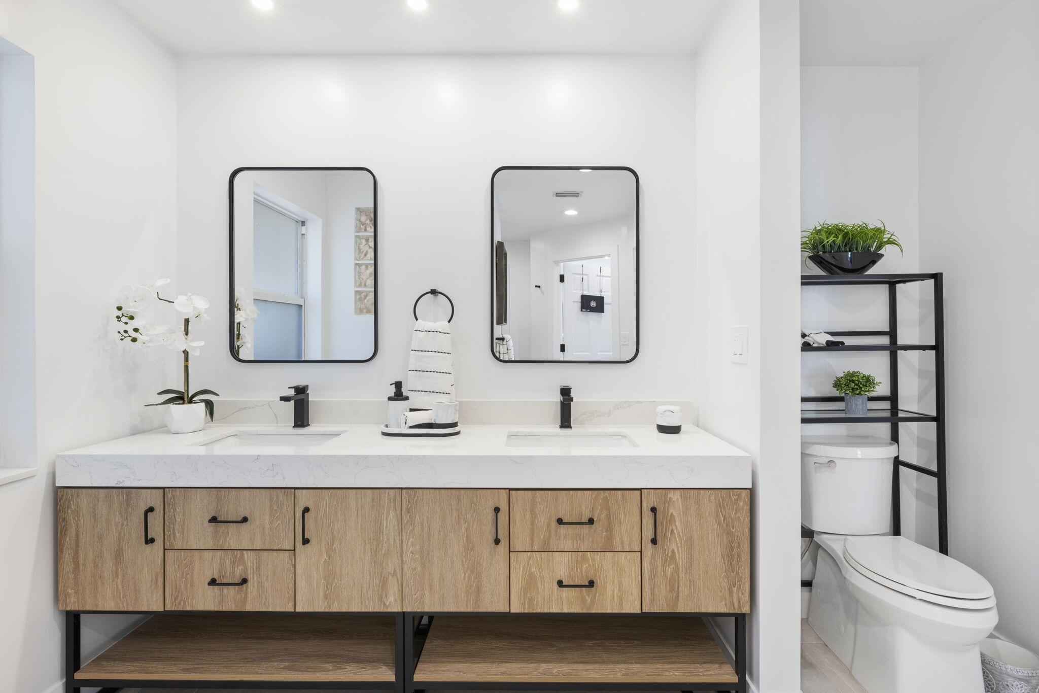 WHISEM UNIT B - Residential