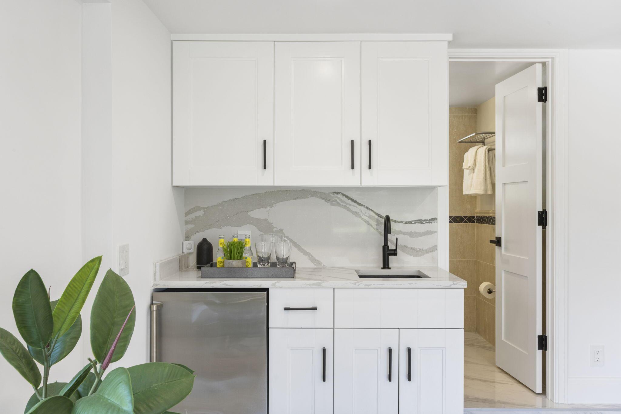 WHISEM UNIT B - Residential