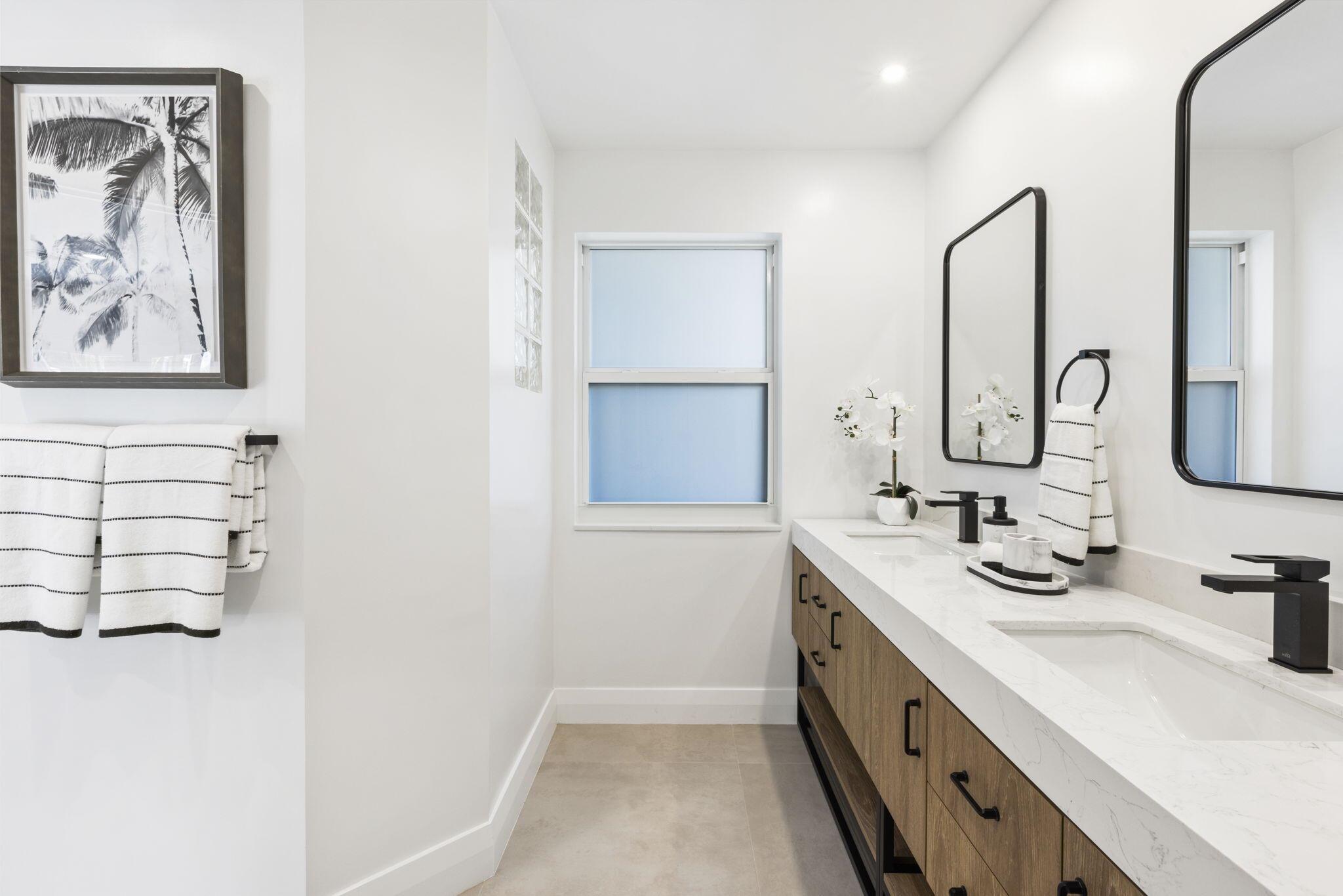 WHISEM UNIT B - Residential