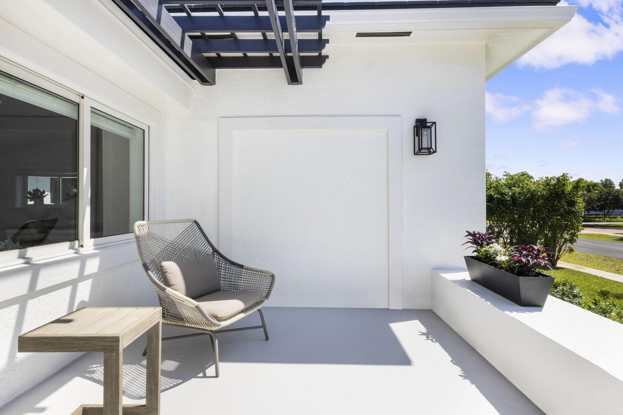 WHISEM UNIT B - Residential