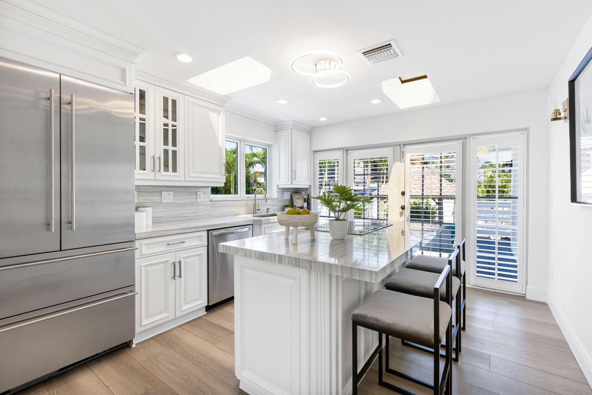 WHISEM UNIT B - Residential