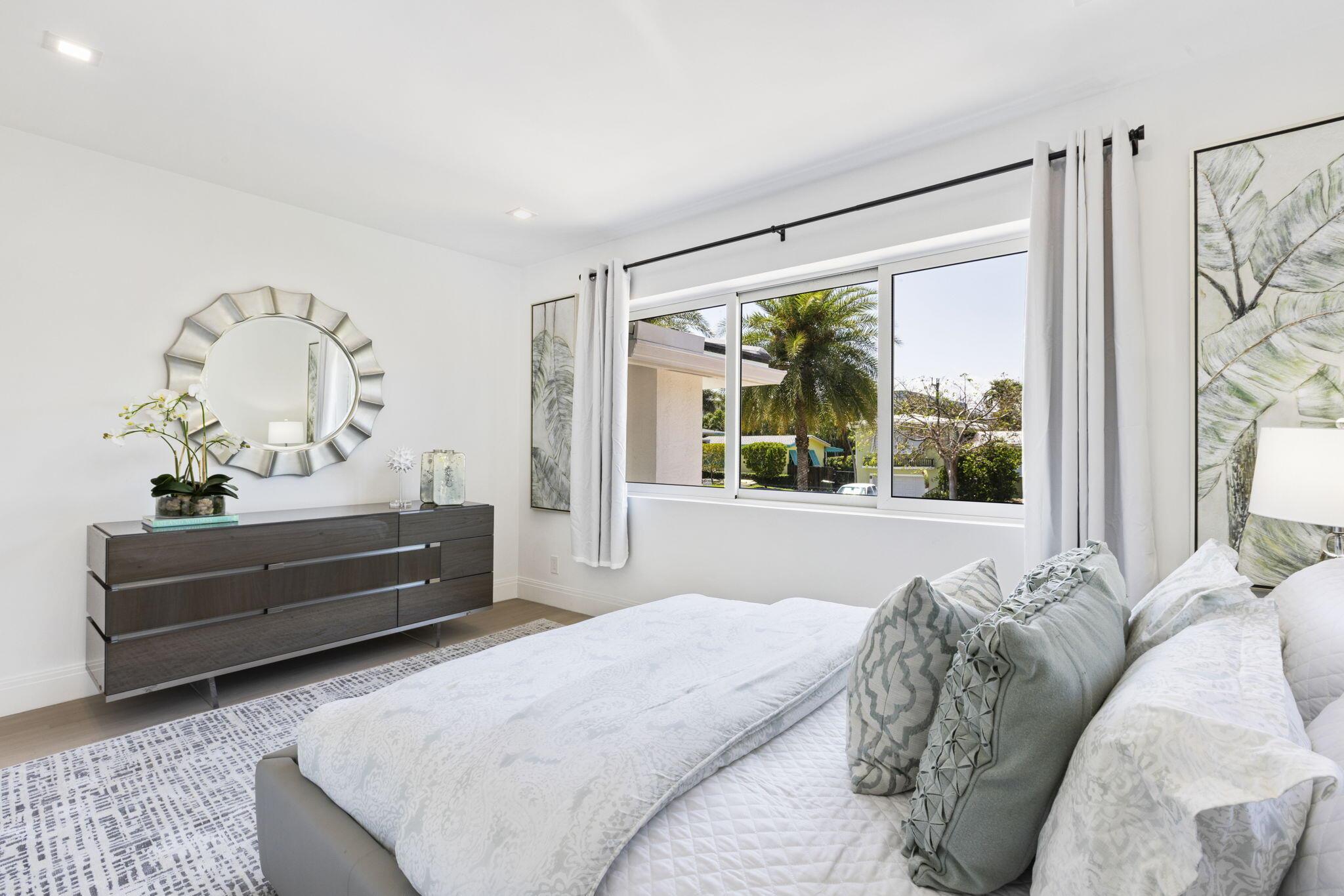 WHISEM UNIT B - Residential