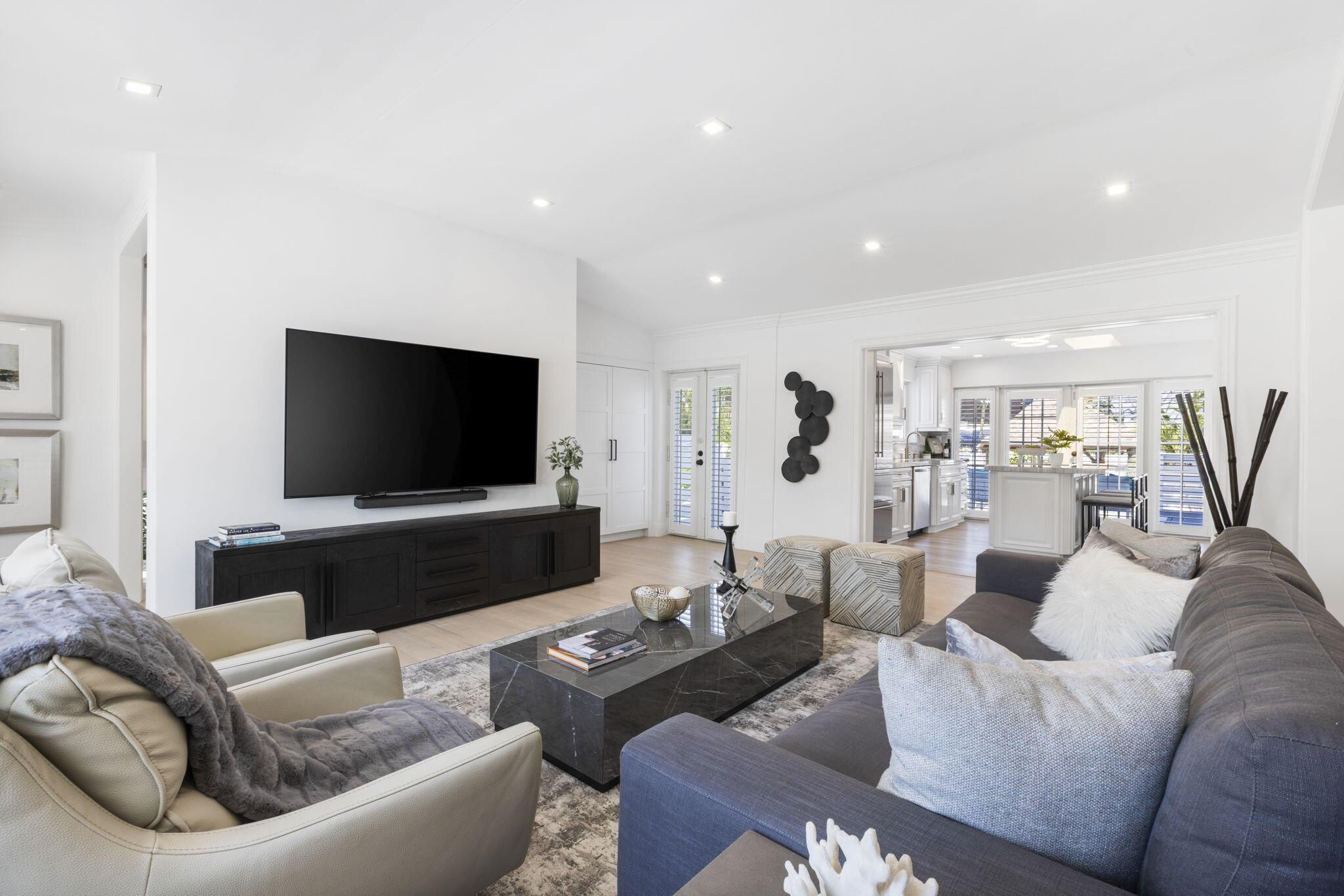 WHISEM UNIT B - Residential