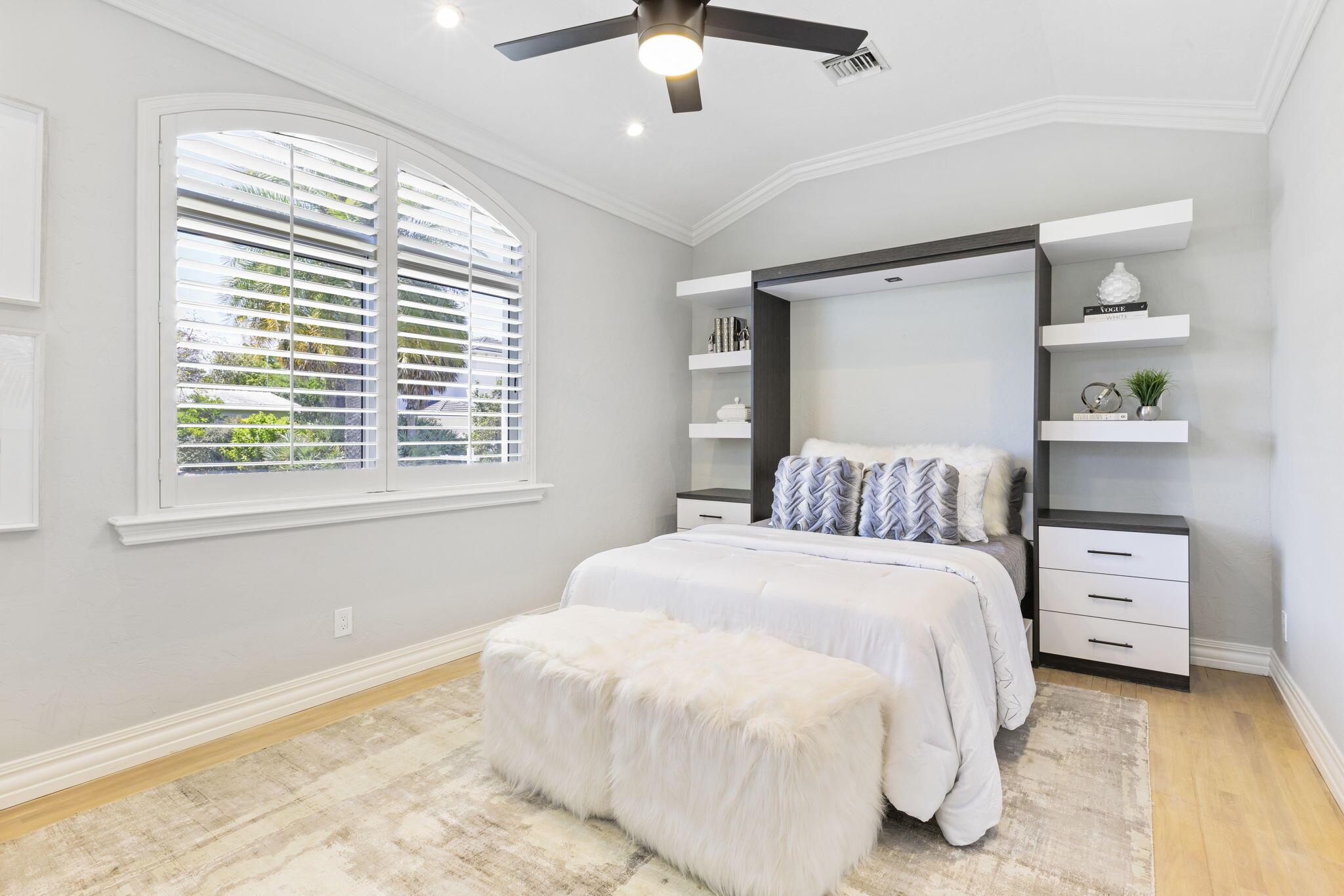 WHISEM UNIT B - Residential