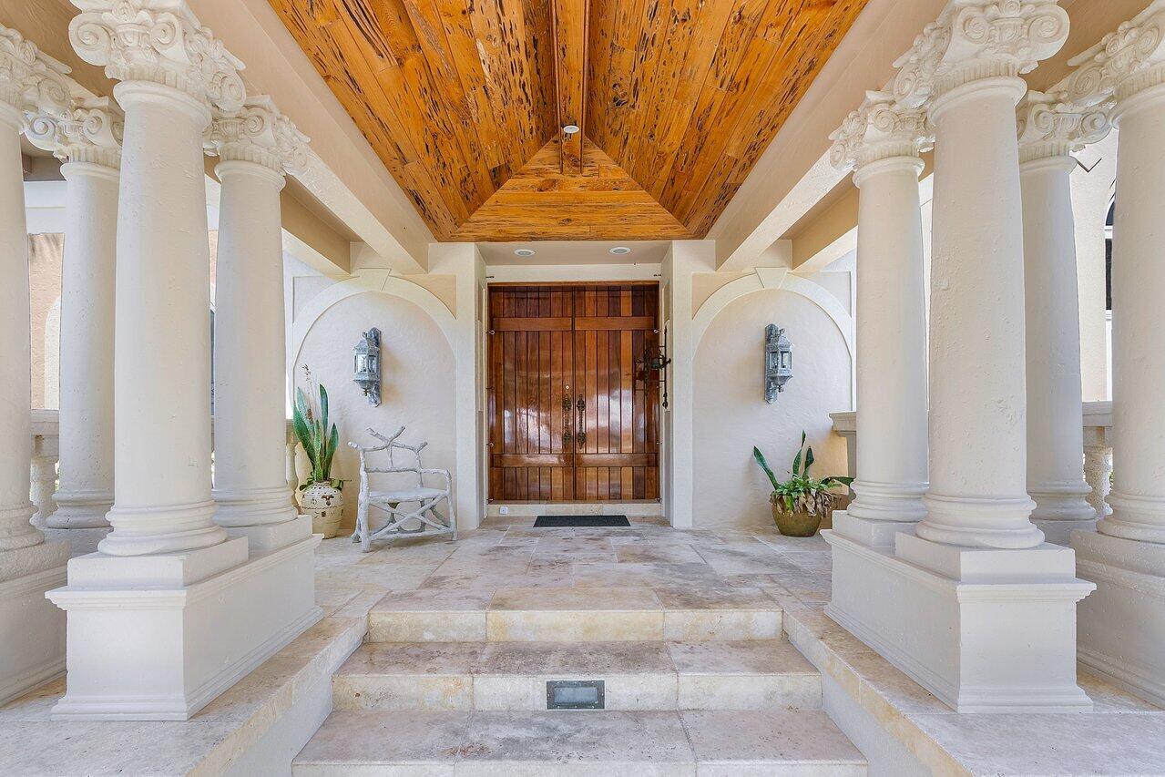 1880 S Ocean Boulevard