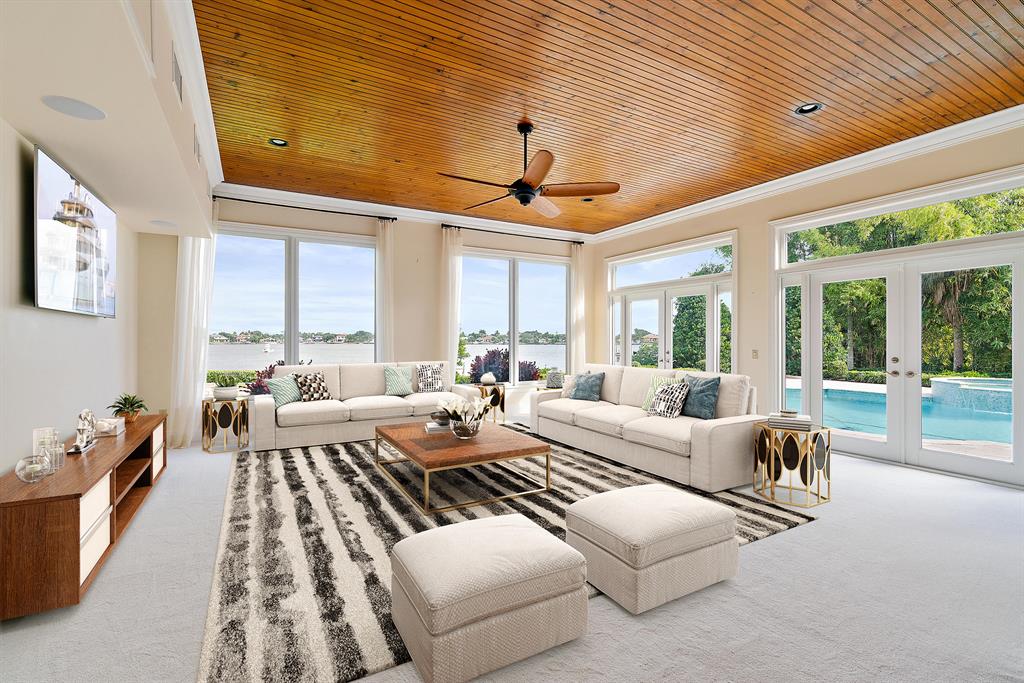 Pennock Point - Residential