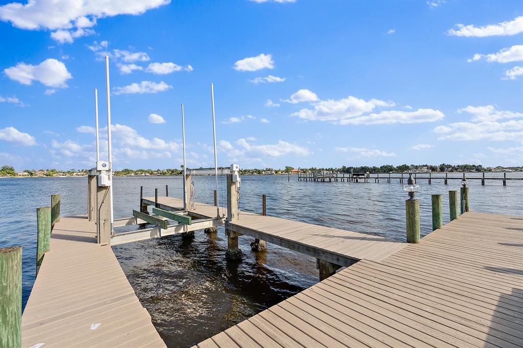 Pennock Point - Residential