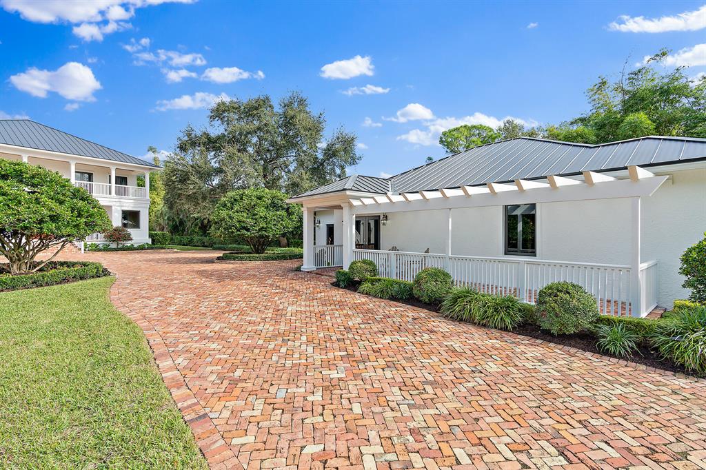 Pennock Point - Residential