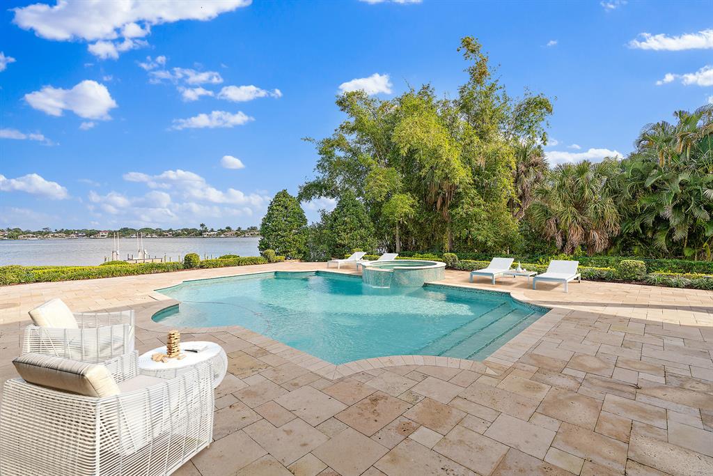 Pennock Point - Residential