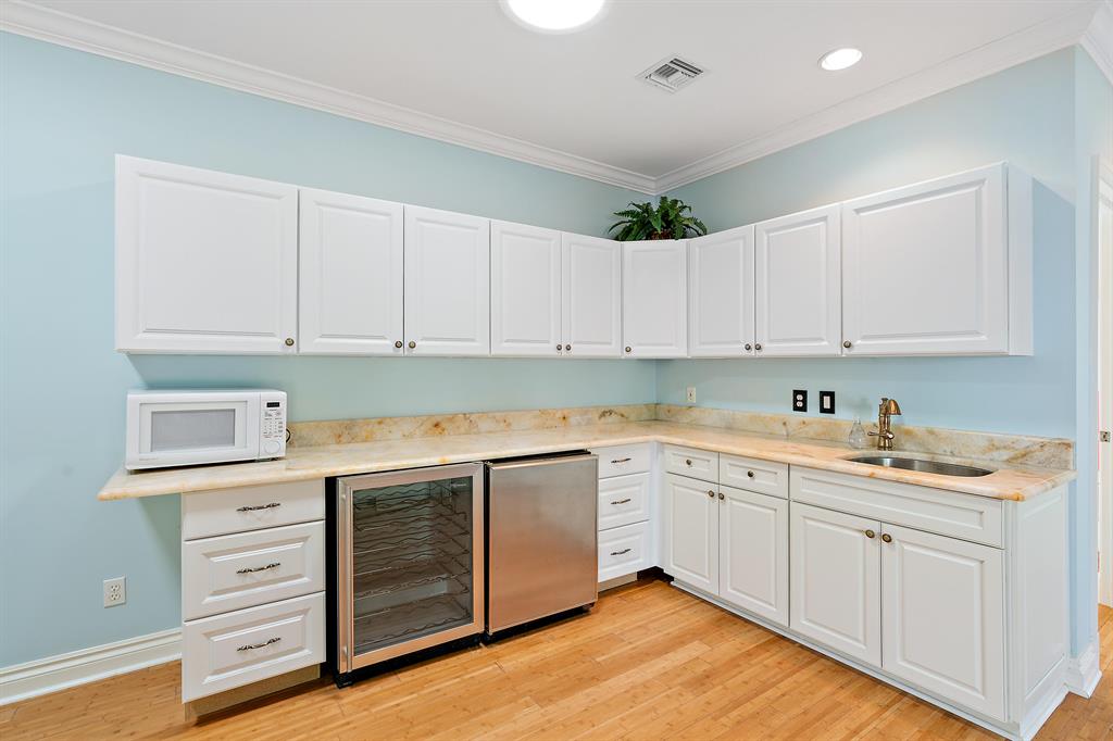 Pennock Point - Residential