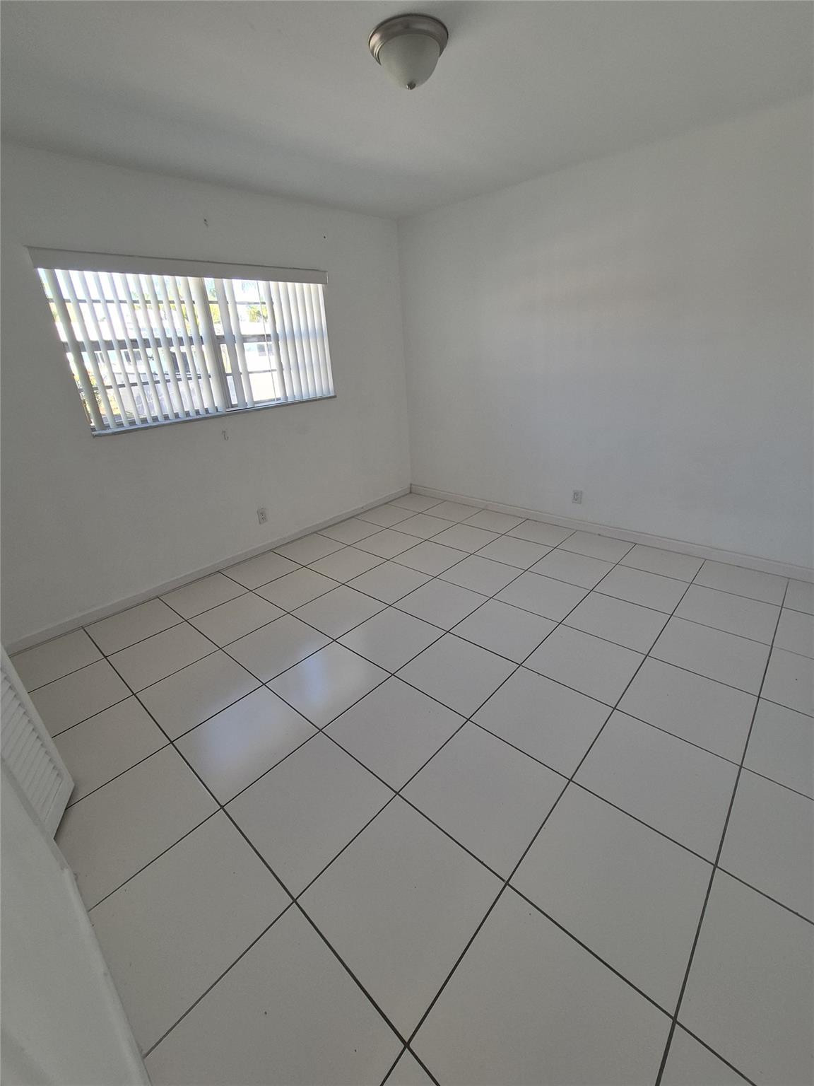 Hollywood Hills - Residential Lease