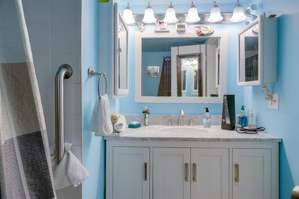 POINCIANA PLACE CONDO 1,2,8 AND 9 - Residential