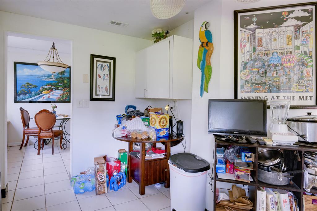 POINCIANA PLACE CONDO 1,2,8 AND 9 - Residential