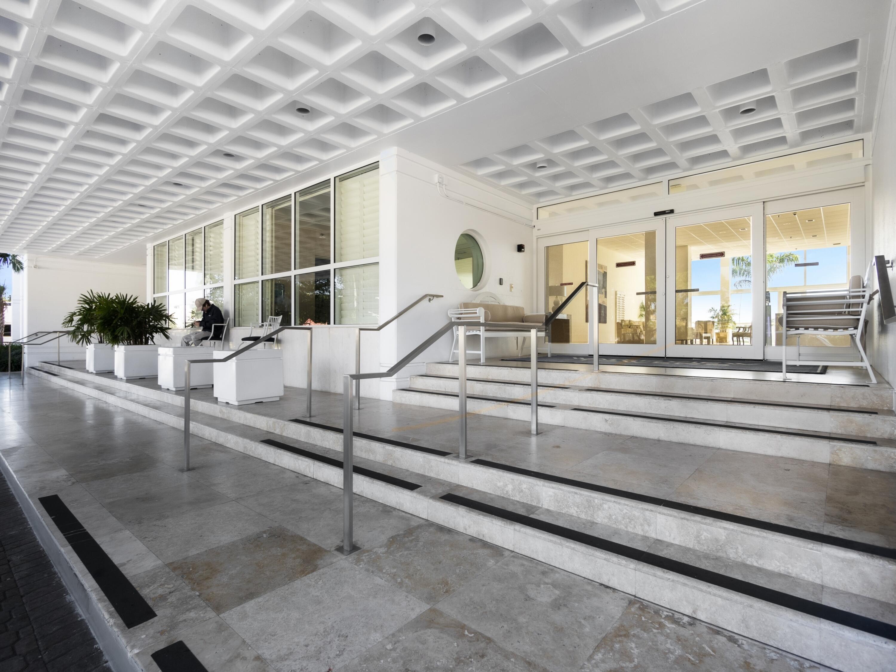 WATERVIEW TOWERS CONDO - Residential