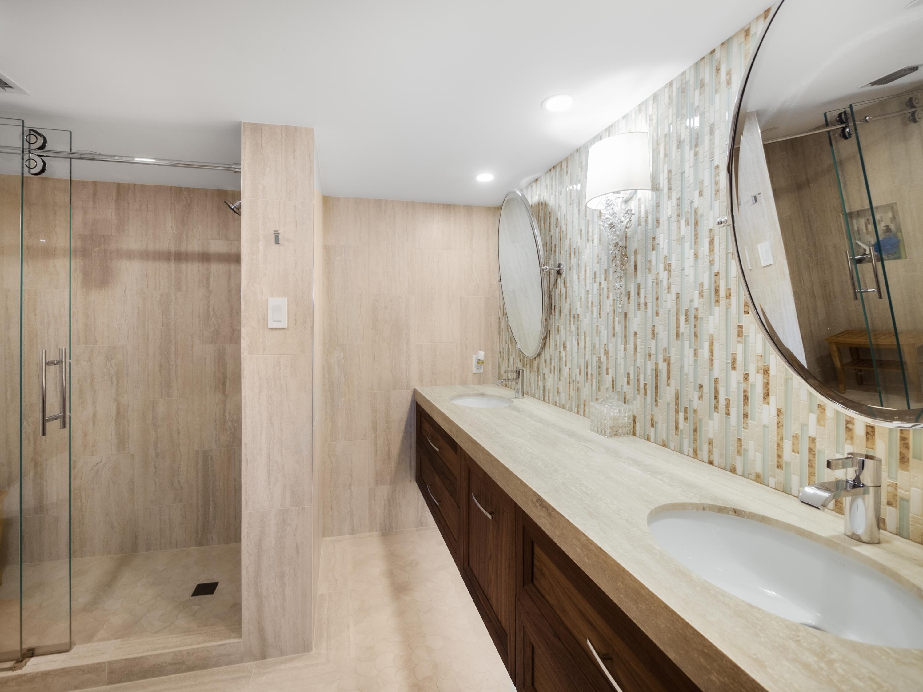 WATERVIEW TOWERS CONDO - Residential