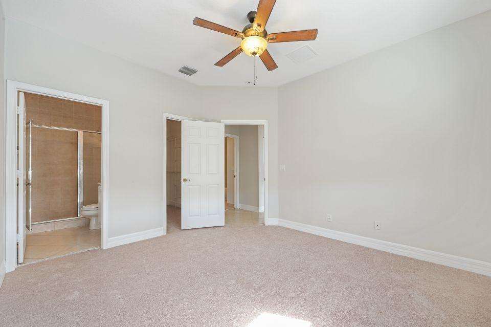 MAGNOLIA BAY CONDOMIMIUM - Residential