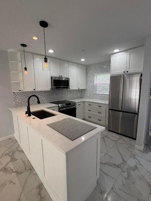 12007 Poinciana Boulevard 108 Royal Palm Beach FL 33411