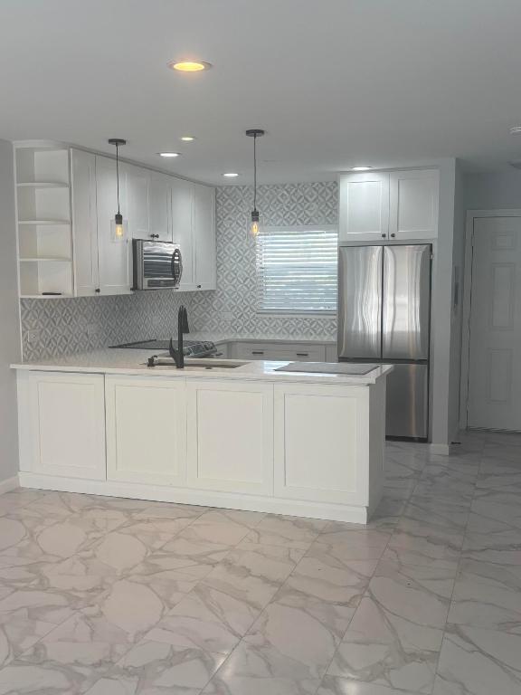 GREENWAY VILLAGE SOUTH CONDO 4 - Residential