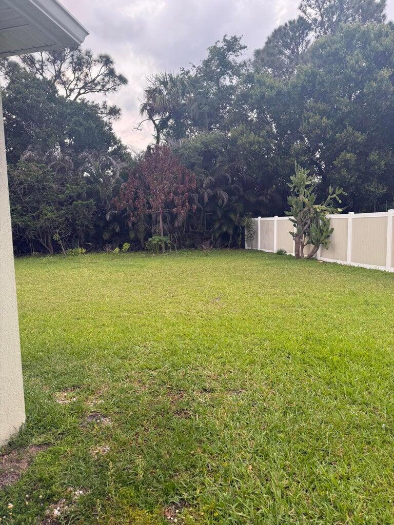PORT ST LUCIE SECTION 48 1ST REPLAT - Residential