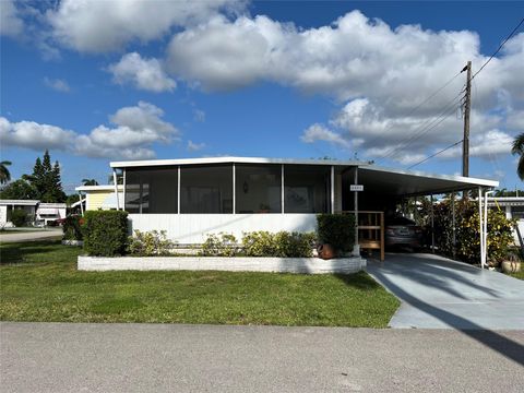 8501 SW 18th Pl Davie FL 33324
