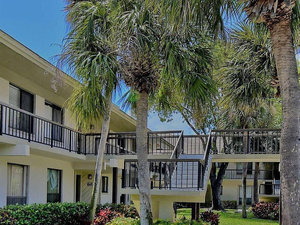 159 NW 70th Street 402