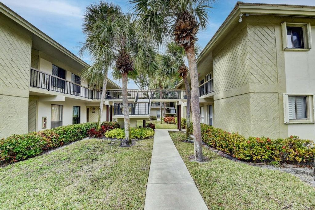 Photo of 159 NW 70th Street #402, Boca Raton, FL 33487 (MLS # R11083098)