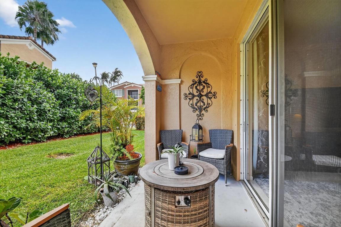 ST ANDREWS AT POLO CLUB CONDO - Residential