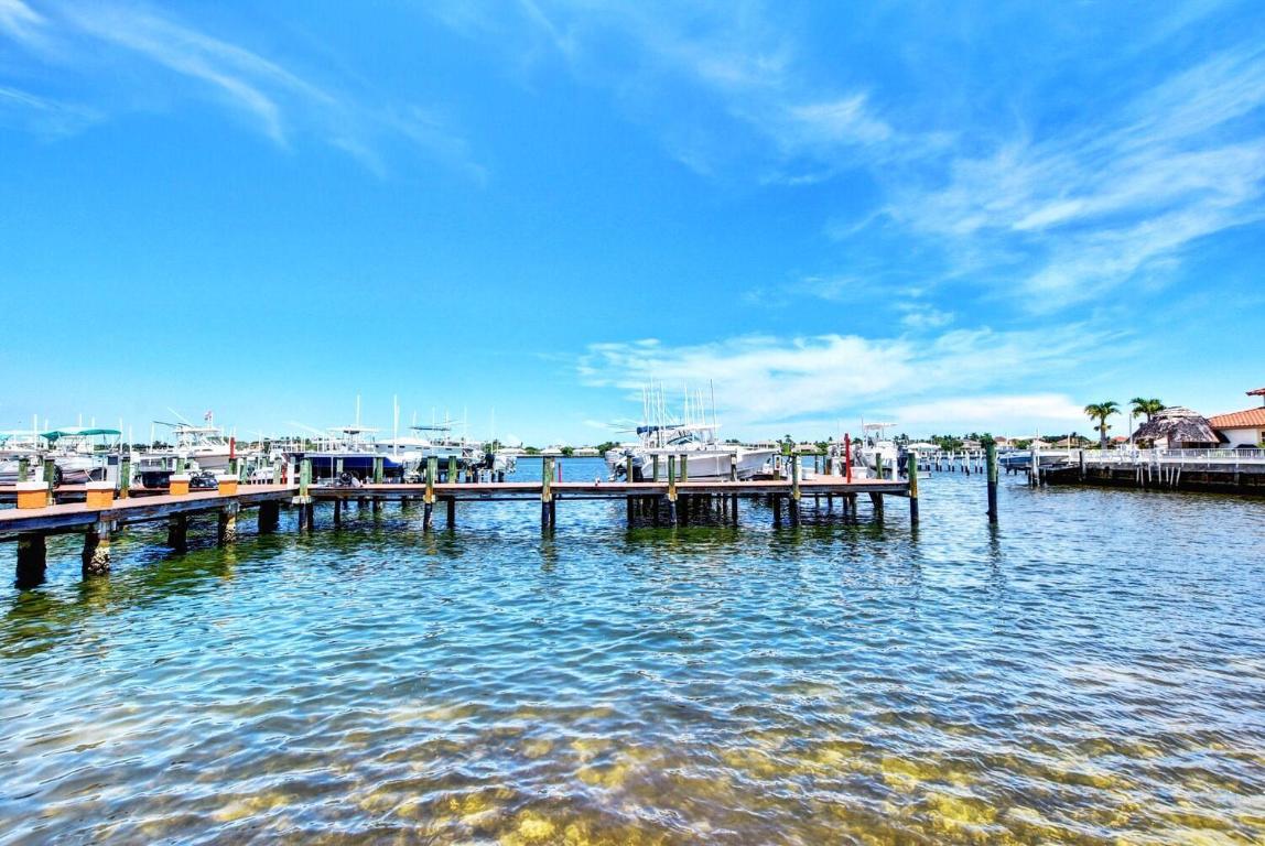 YACHT CLUB ON THE INTRACOASTAL - Residential Lease