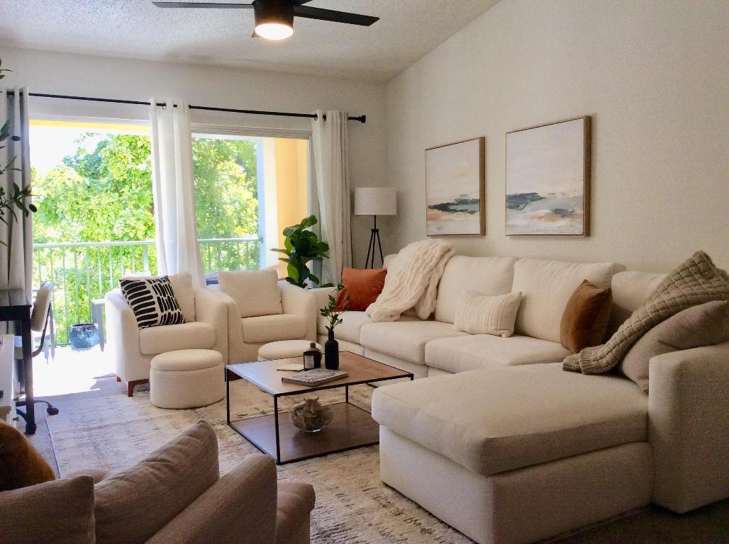 YACHT CLUB ON THE INTRACOASTAL - Residential Lease