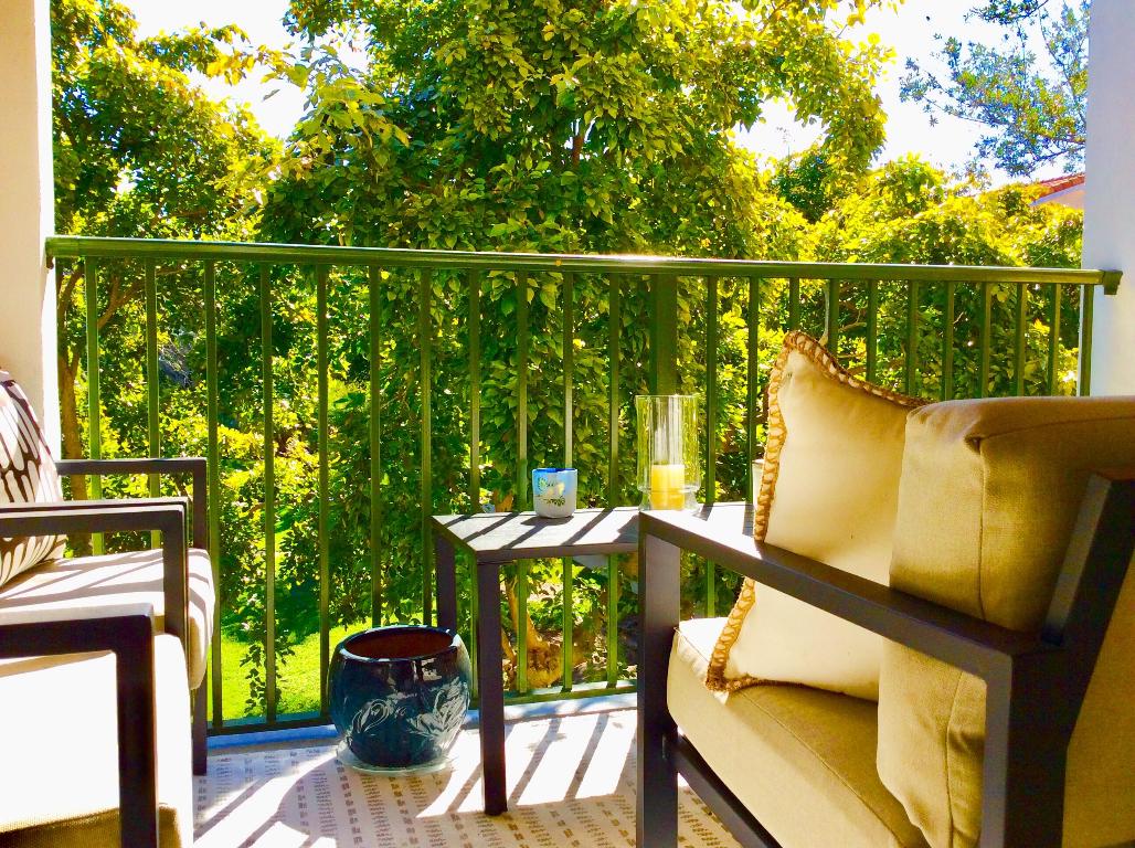 YACHT CLUB ON THE INTRACOASTAL - Residential Lease