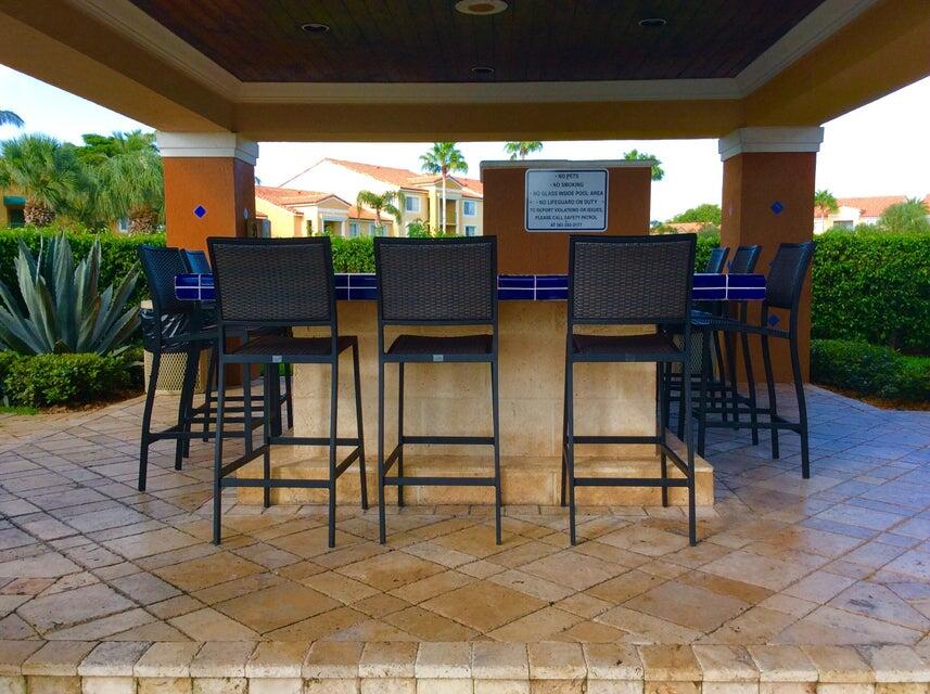 YACHT CLUB ON THE INTRACOASTAL - Residential Lease