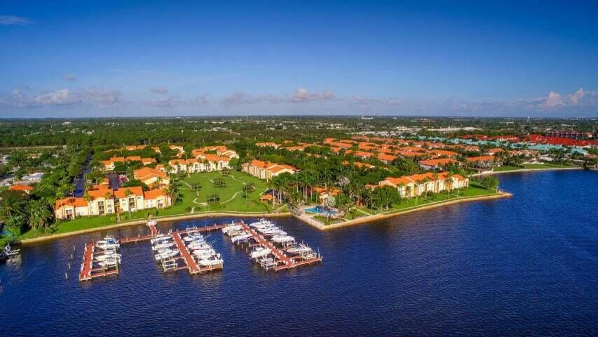 YACHT CLUB ON THE INTRACOASTAL - Residential Lease