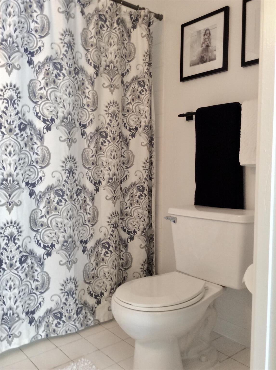 YACHT CLUB ON THE INTRACO - Residential Lease