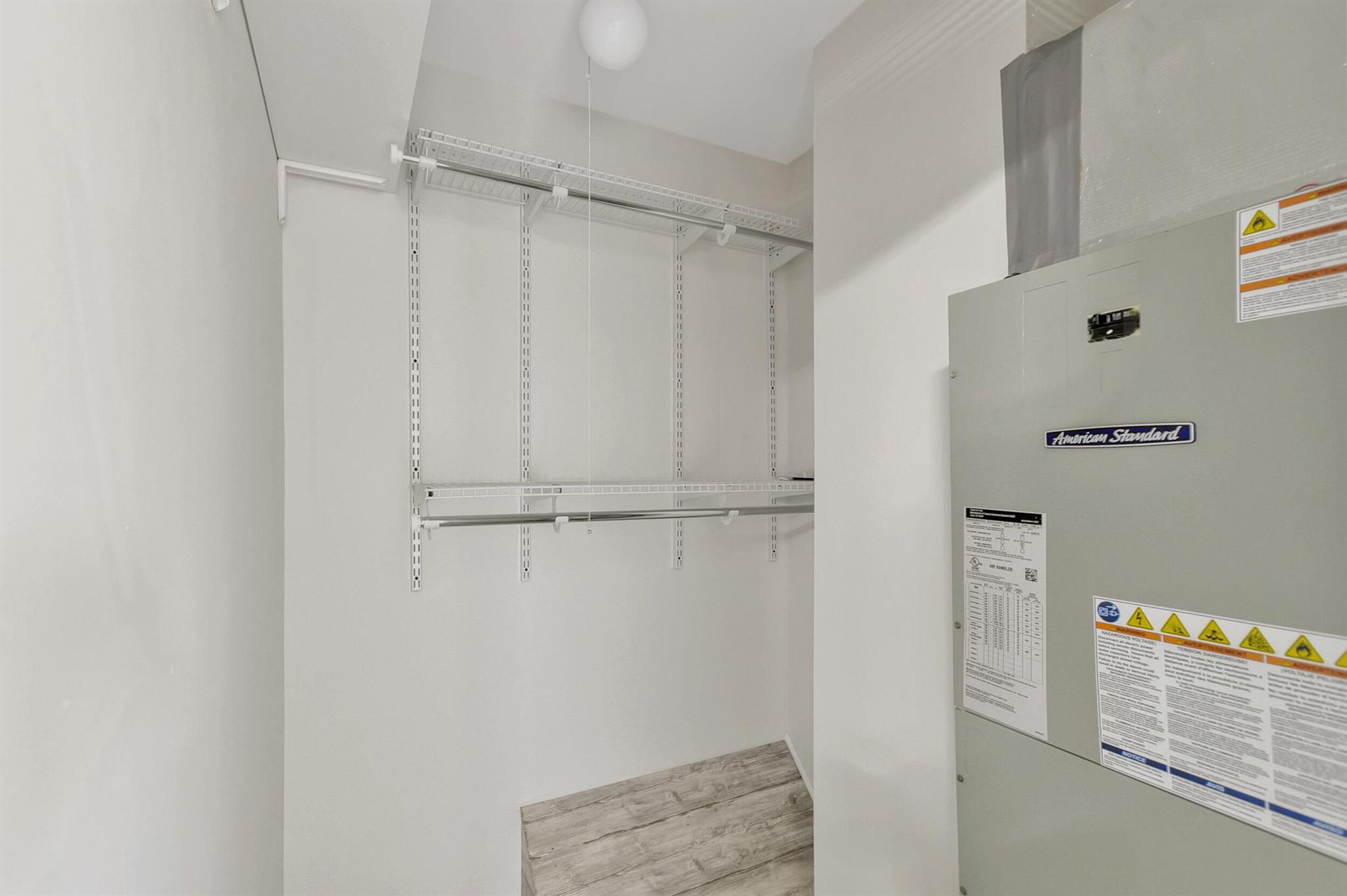 CEDAR GARDENS TOWNHOUSES - Residential