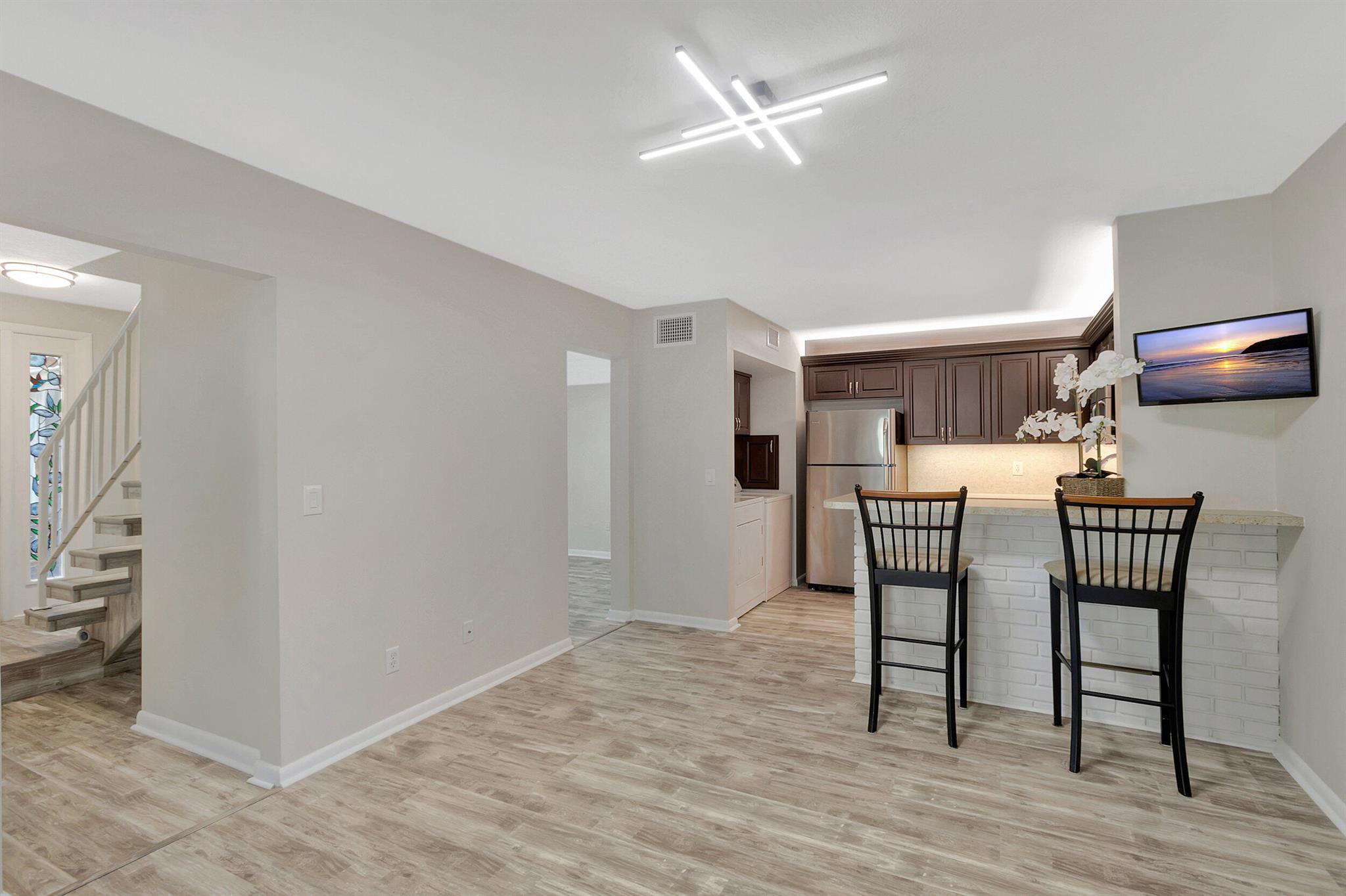 CEDAR GARDENS TOWNHOUSES - Residential