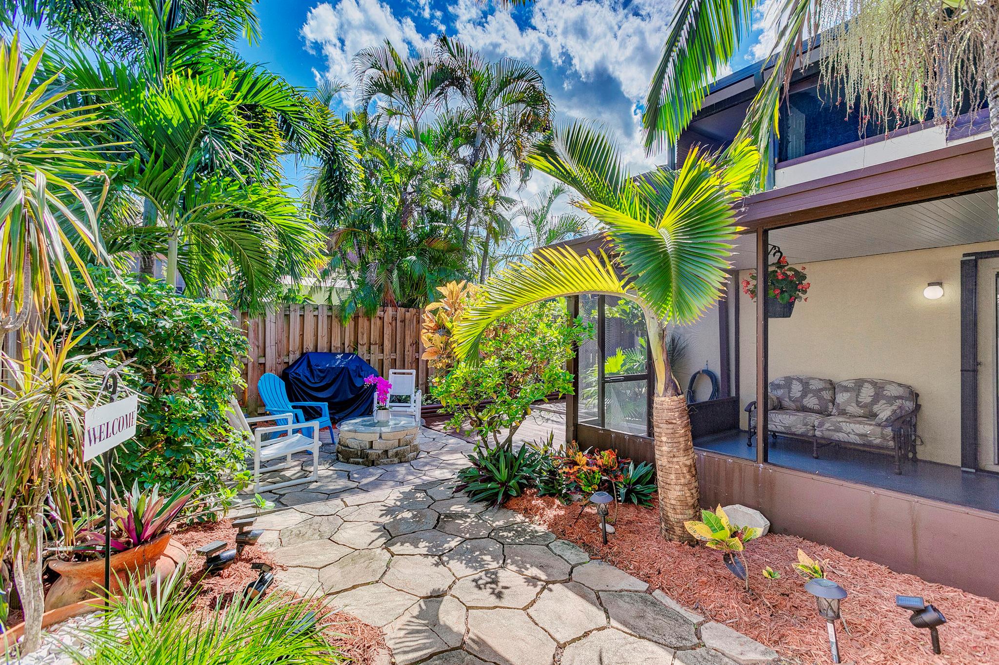 CEDAR GARDENS TOWNHOUSES - Residential