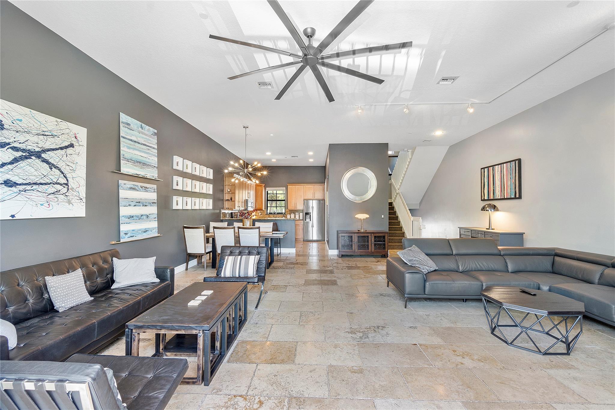 PARKTOWN OF WILTON MANORS - Residential