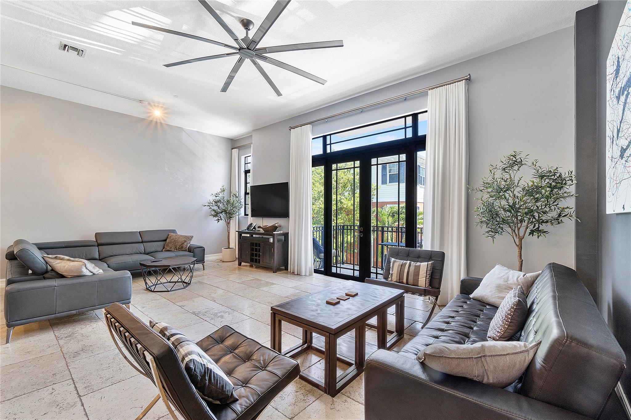 PARKTOWN OF WILTON MANORS - Residential