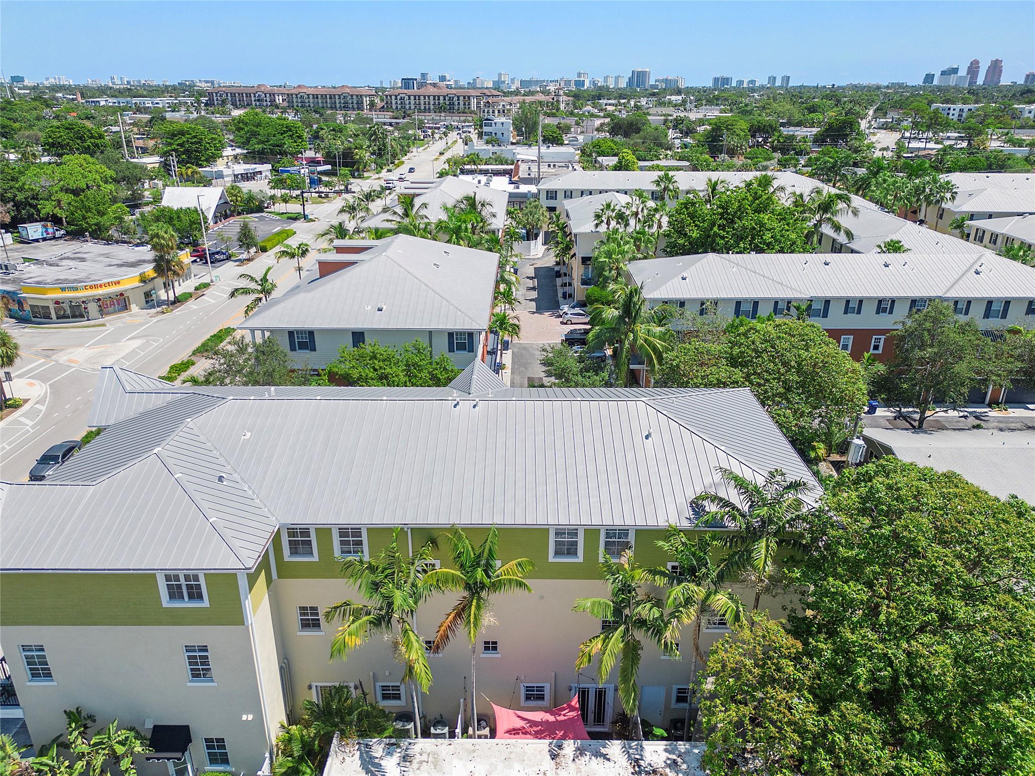 PARKTOWN OF WILTON MANORS - Residential