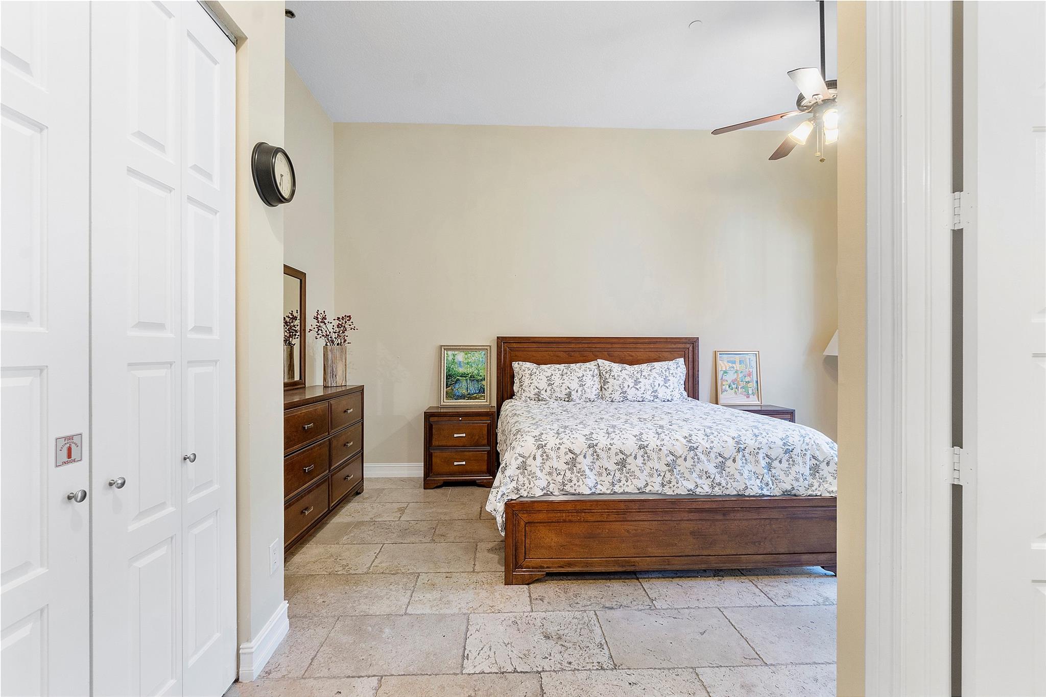 PARKTOWN OF WILTON MANORS - Residential