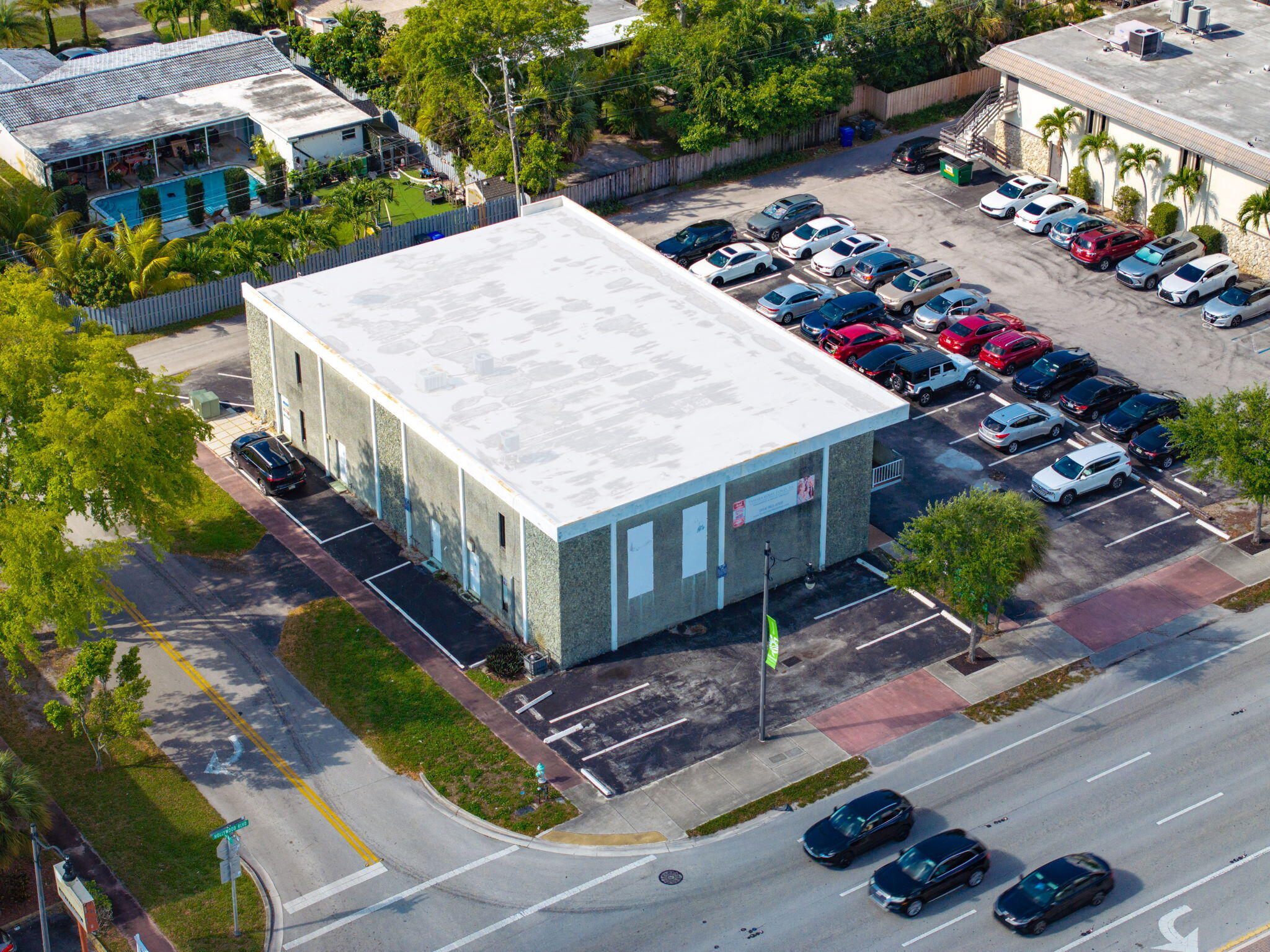 5000 Hollywood Boulevard