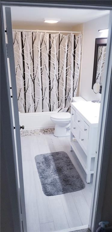 Waterside Luxury Townhous - Residential