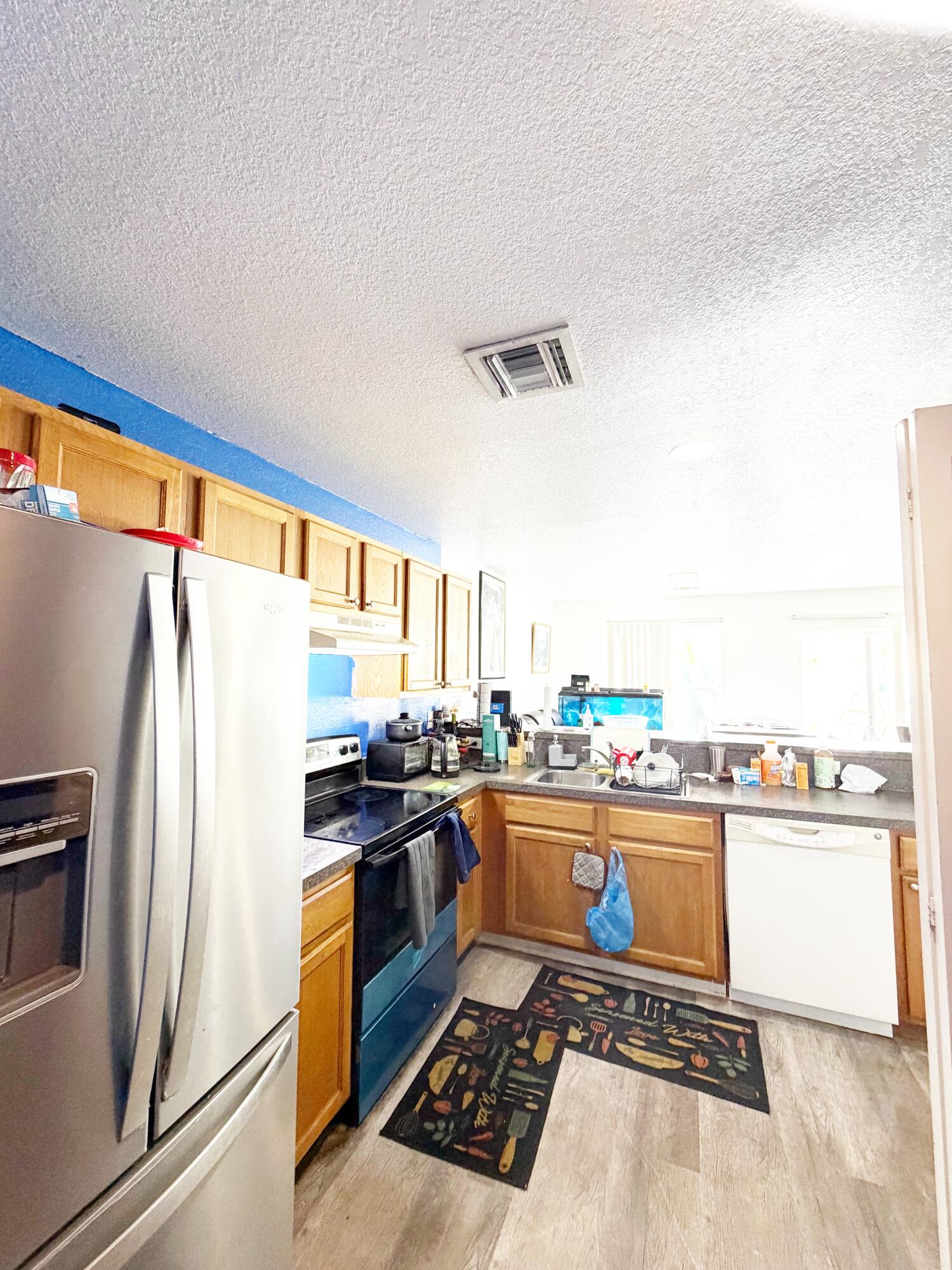 FORDS MANOR - Residential