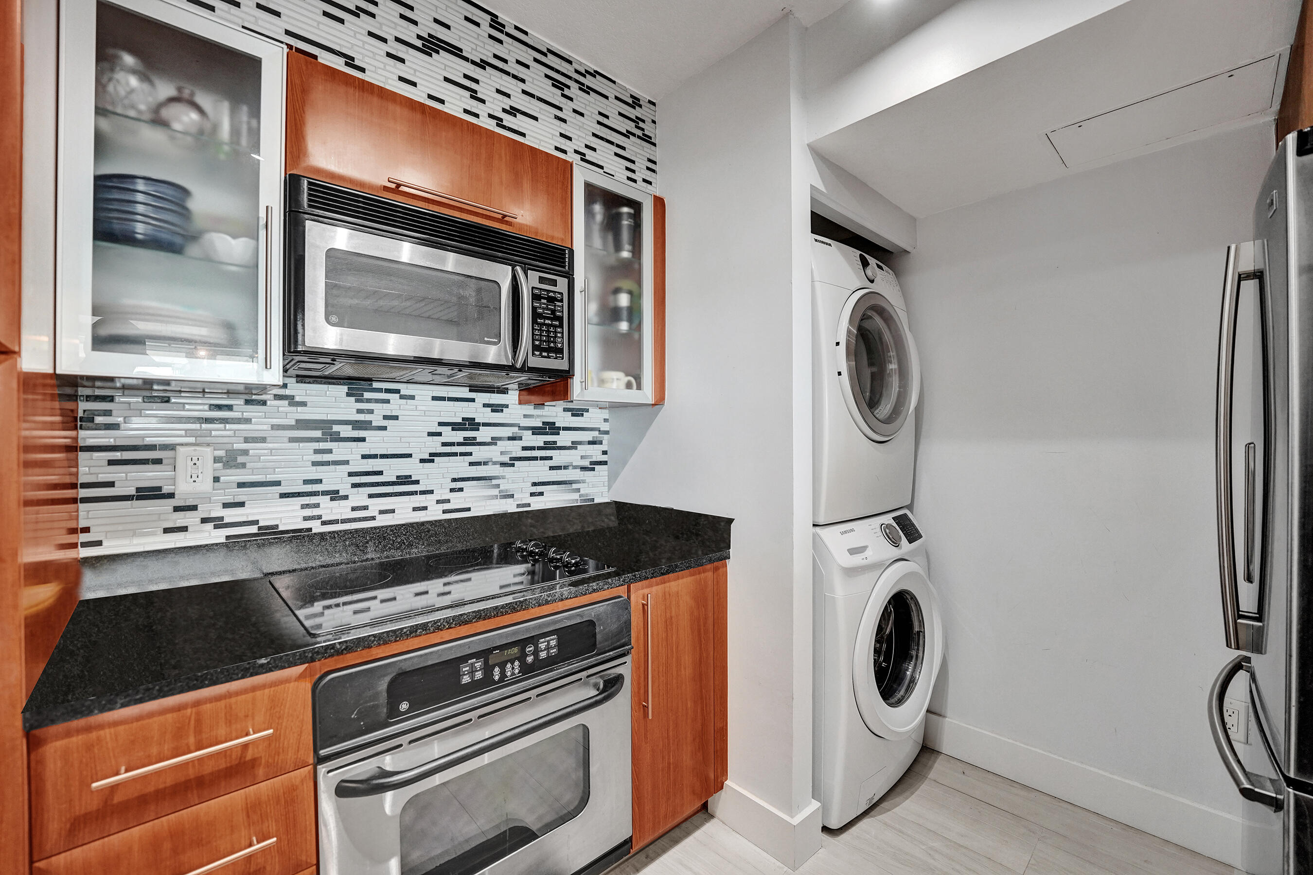 SYMPHONY NORTH CONDO - Residential Lease