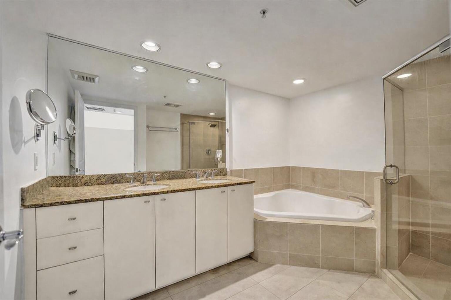 SYMPHONY NORTH CONDO - Residential Lease