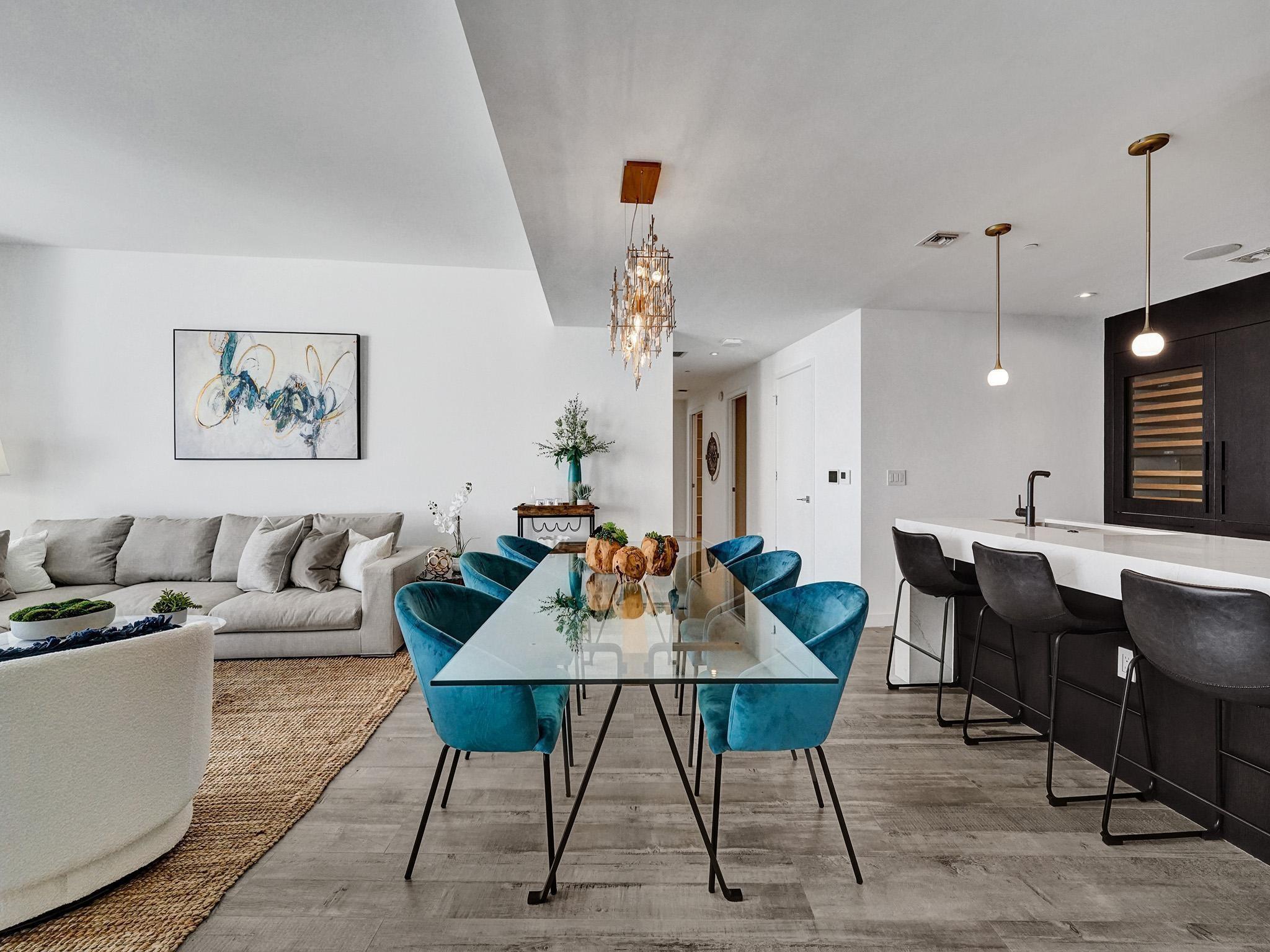 AUBERGE - Residential