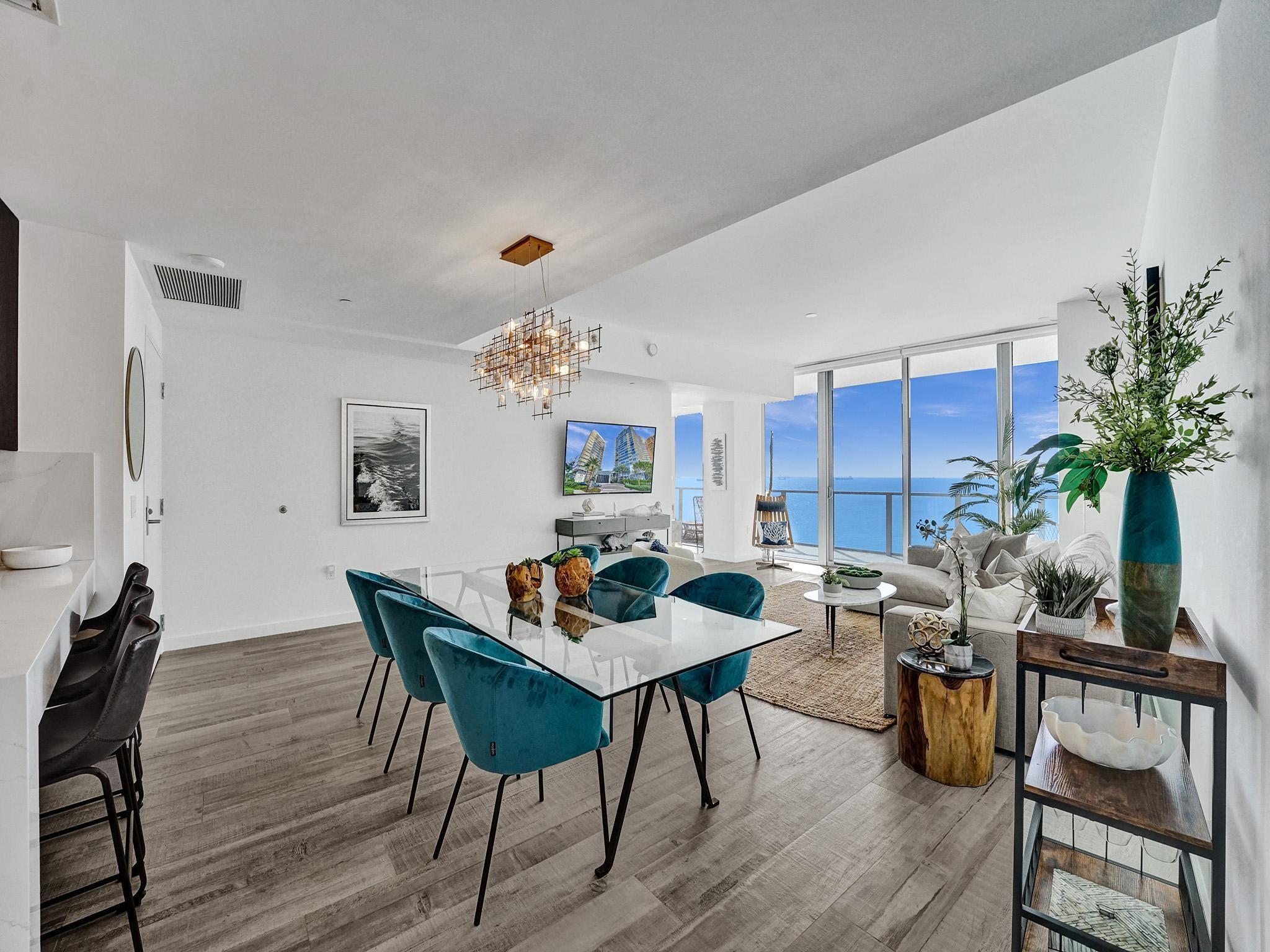 AUBERGE - Residential