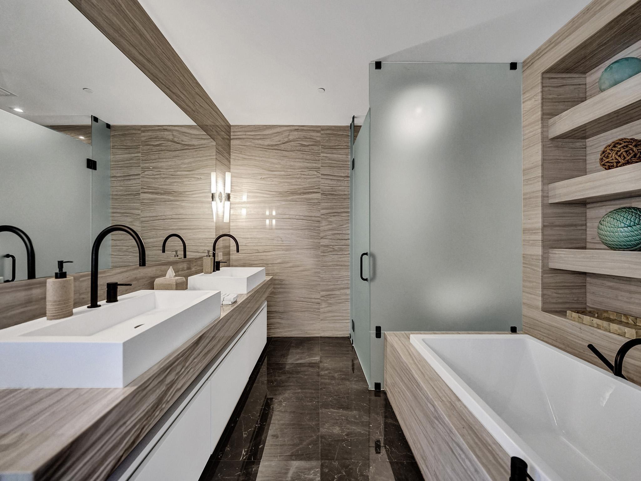 AUBERGE - Residential