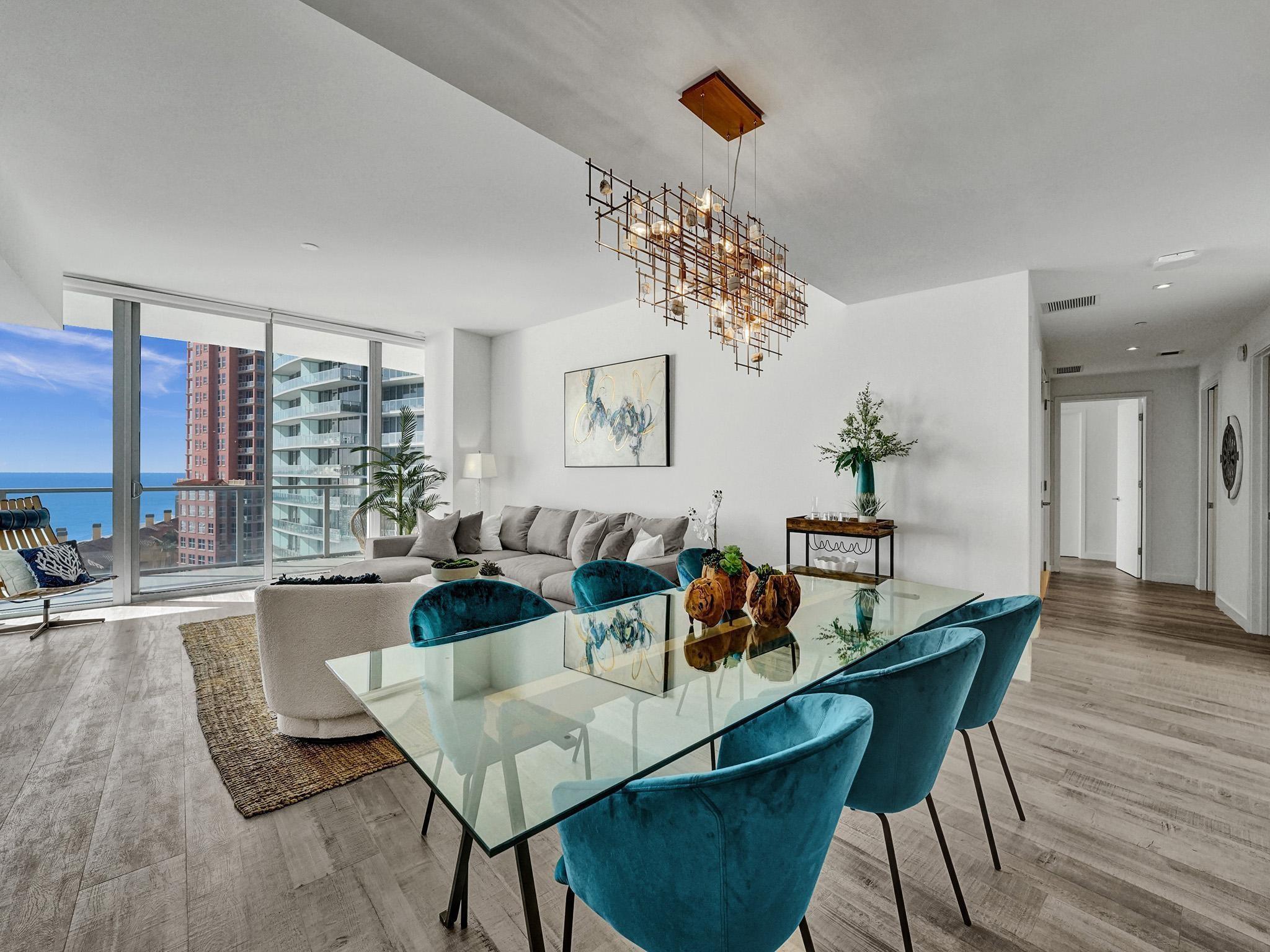 AUBERGE - Residential